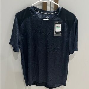 Under Armour Black Short Sleeve Tee